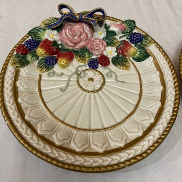 Fitz and Floyd's Vintage plates - Picture 7 of 8